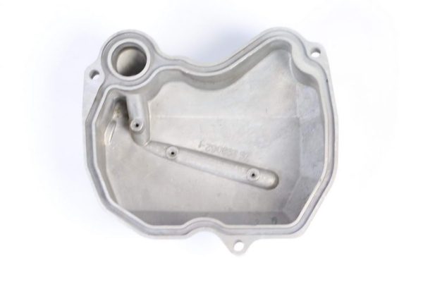 CYLINDER HEAD UPPER COVER