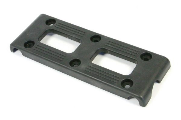 REAR-RIGHT PROTECT PLATE,
